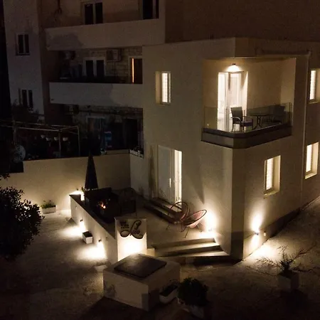 Lile Villa